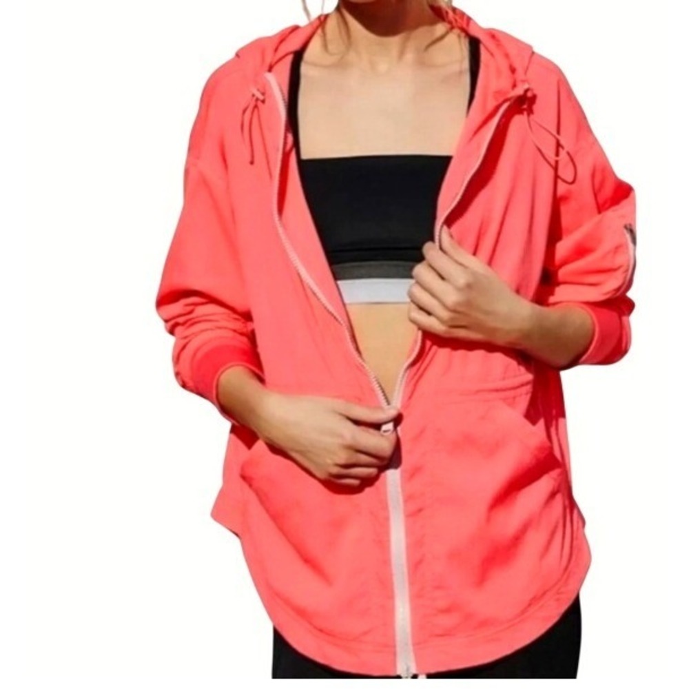 Free People Movement Pink Vivid Coral Run Wild Athletic Windbreaker Jacket S‎
